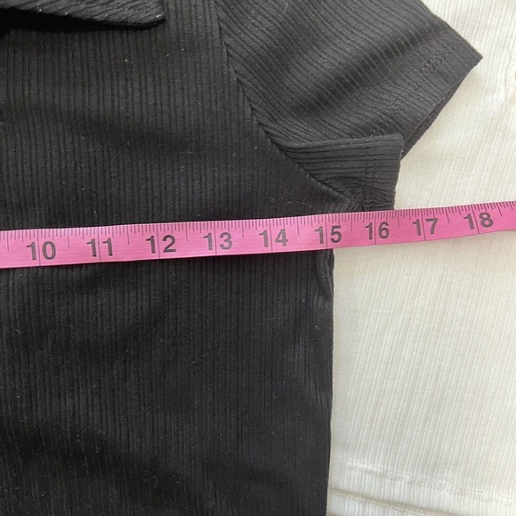 LOT of 2 Altar'd State Tops Size SMALL Cropped Black White Button Up - Picture 5 of 7